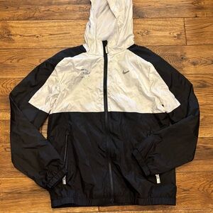 Nike boys  Black and White Windbreaker Jacket